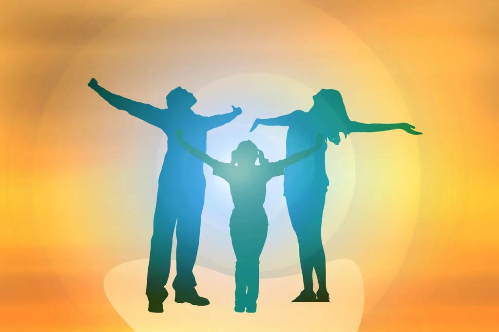 family, silhouette, flare up-7335267.jpg